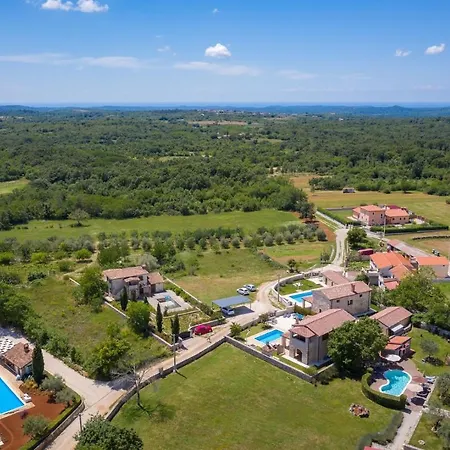 Villa Neo Tinjan